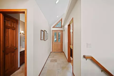 Entry Way - 11950 Bunday Dr, Jerome, MI 49249 photo 1 of 3