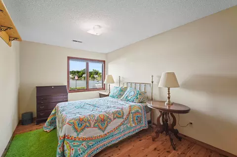 Bedroom - 11950 Bunday Dr, Jerome, MI 49249 photo 7 of 11