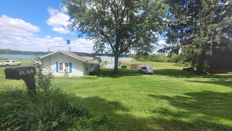 1066 Oliverda Rd, Sherwood, MI 49089