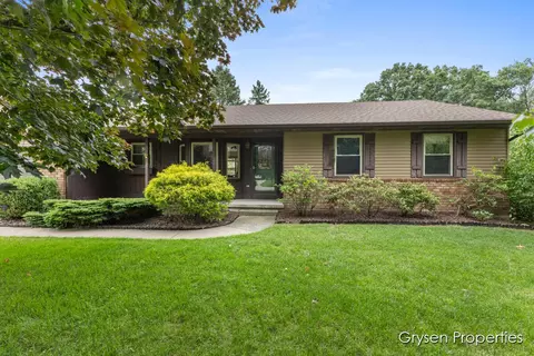 3345 Balsam Ave NE, Grand Rapids, MI 49525