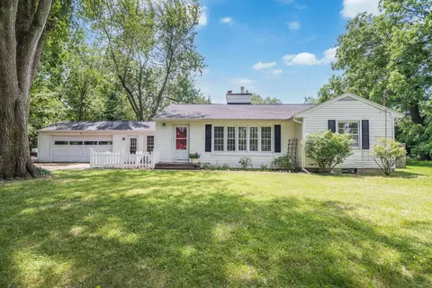 3319 Saint Antoine Ave, Kalamazoo, MI 49006