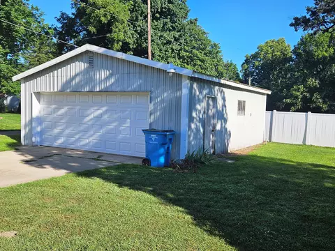 580 White Pigeon St, Constantine, MI 49042 photo 31