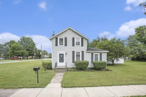580 White Pigeon St, Constantine, MI 49042