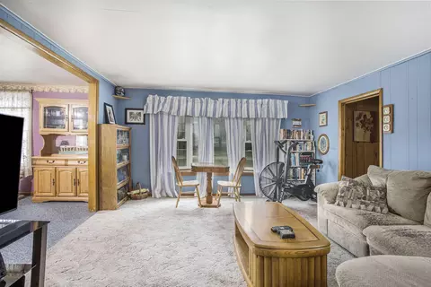 580 White Pigeon St, Constantine, MI 49042 photo 7