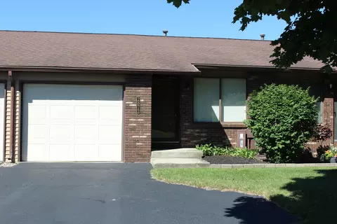 2872 Porter St SW, Grandville, MI 49418