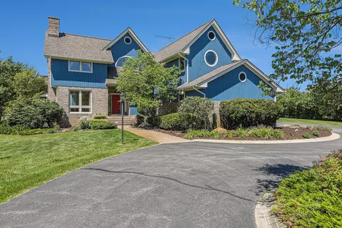 5111 Fox Ridge Ct, Ann Arbor, MI 48103