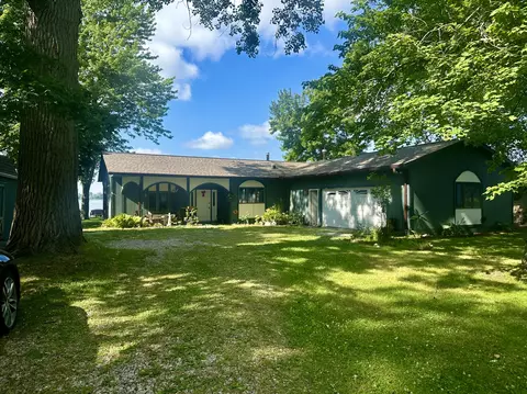 6343 Quail St, Haslett, MI 48840