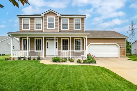 3955 Country Meadows Dr, Kalamazoo, MI 49048