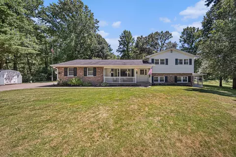 5911 Mccain Rd, Jackson, MI 49201