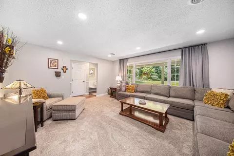 5911 Mccain Rd, Jackson, MI 49201 photo 6