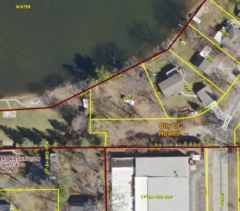 Roselane Drive, Howell, MI 48843 photo 2