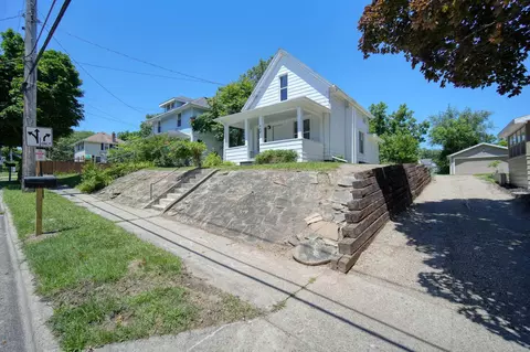 440 W Monroe St, Jackson, MI 49202 photo 2