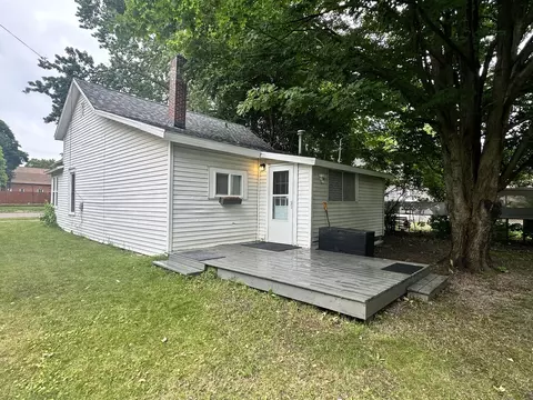 207 2nd Ave, Big Rapids, MI 49307 photo 3