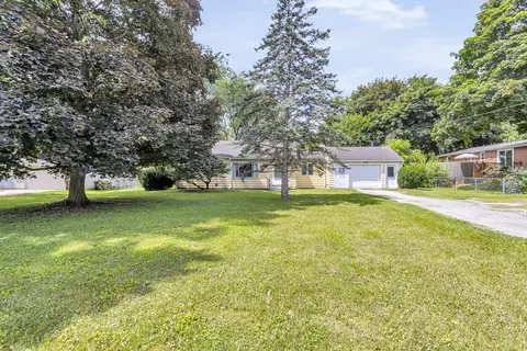 4414 Clinton Rd, Jackson, MI 49201 photo 2
