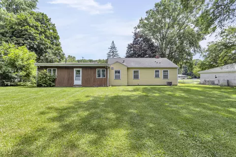 4414 Clinton Rd, Jackson, MI 49201 photo 4