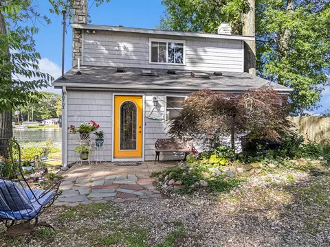 10703 Center St, Plainwell, MI 49080 photo 25
