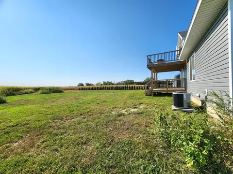 Exterior - 9337 Hoffman Rd, Maybee, MI 48159 photo 26 of 28