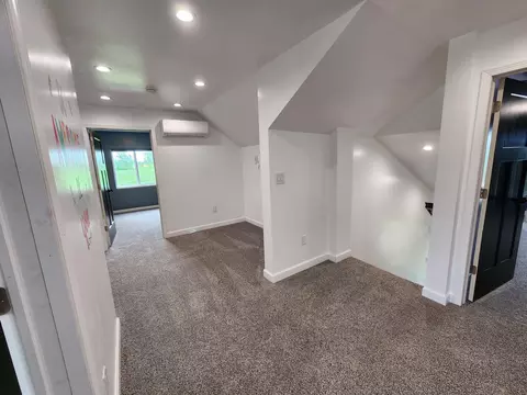 Entry Way - 9337 Hoffman Rd, Maybee, MI 48159 photo 4 of 6