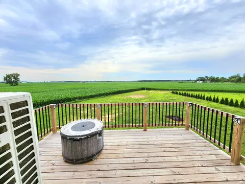 Exterior - 9337 Hoffman Rd, Maybee, MI 48159 photo 9 of 28