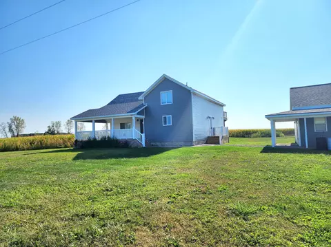 Exterior - 9337 Hoffman Rd, Maybee, MI 48159 photo 1 of 28