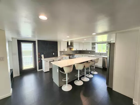 Kitchen - 9337 Hoffman Rd, Maybee, MI 48159 photo 1 of 9