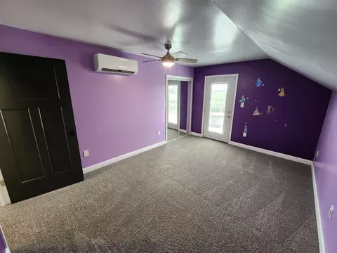 Bedroom - 9337 Hoffman Rd, Maybee, MI 48159 photo 5 of 12