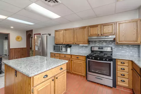 16007 M-89, Augusta, MI 49012 photo 16