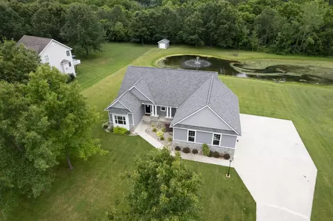 6903 Cambria Dr, Spring Arbor, MI 49283