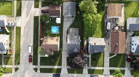 4256 Mildred St, Wayne, MI 48184
