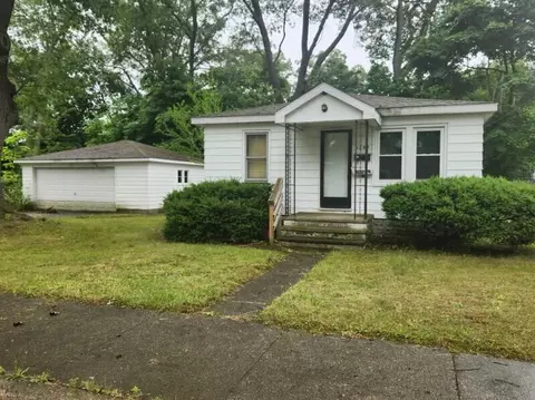 1259 Flower Ave, Muskegon, MI 49442