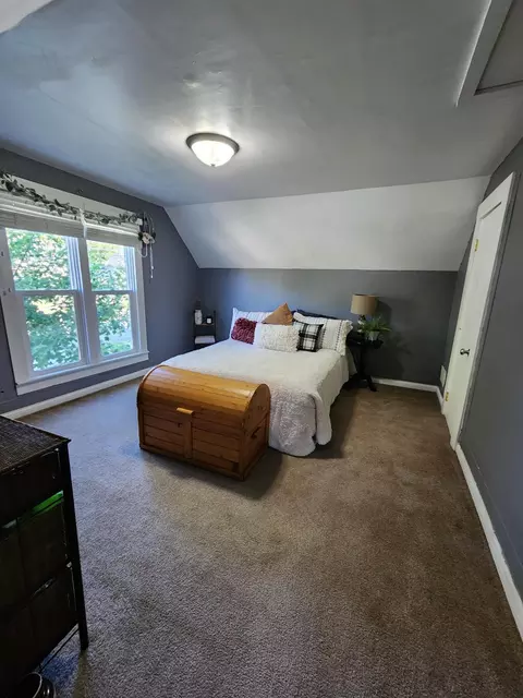 809 James St, Belding, MI 48809 photo 14