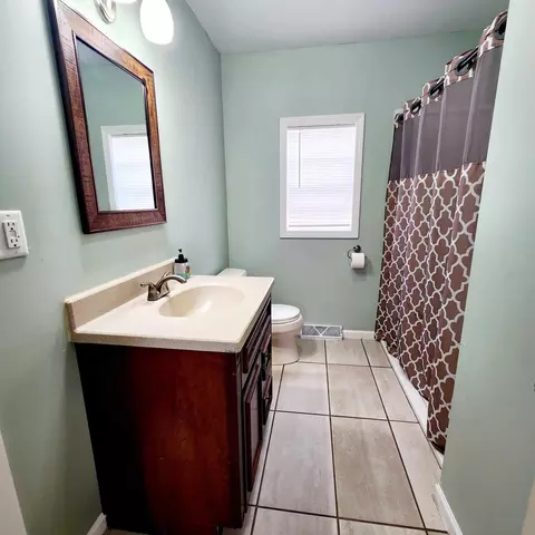 1155 Carson Ave, Jackson, MI 49203 photo 9