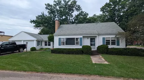 588 Van Allen St SE, Grand Rapids, MI 49548