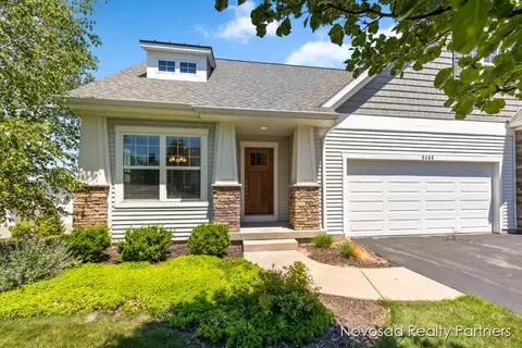 3465 Rifle River St SW #81, Wyoming, MI 49418