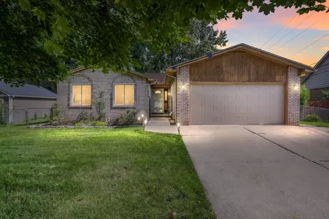 3027 Chard Ave, Warren, MI 48092