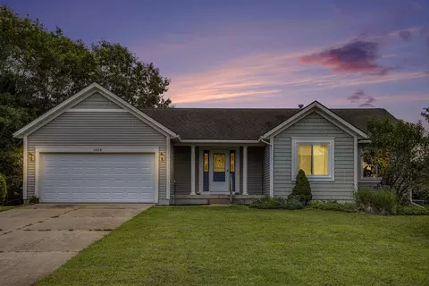1808 Valley Pines Dr, Hastings, MI 49058