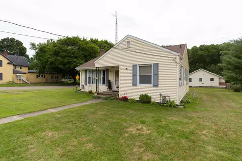 102 N 14th St, Niles, MI 49120 photo 4