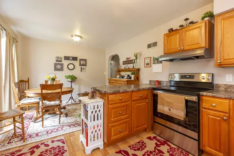 102 N 14th St, Niles, MI 49120 photo 7