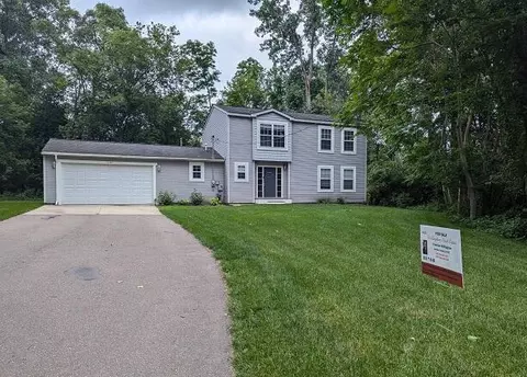 10546 Culver Rd, Brighton, MI 48114