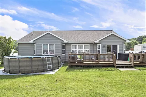323 Catera Ct, Springfield, MI 49037 photo 23