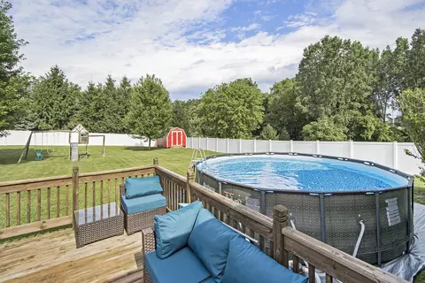 323 Catera Ct, Springfield, MI 49037 photo 25