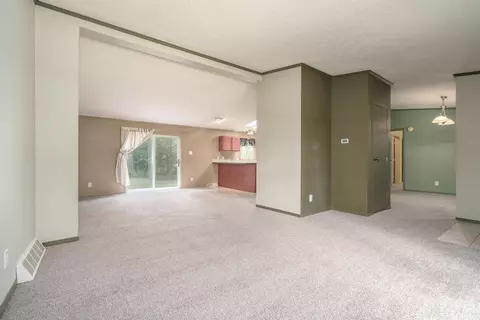 2922 E D Ave, Kalamazoo, MI 49004 photo 4