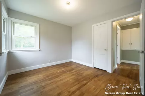 303 Putney St, Belding, MI 48809 photo 30