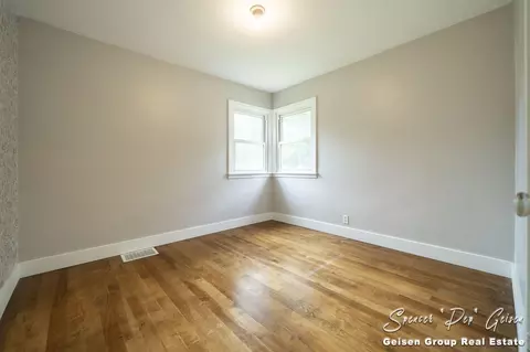 303 Putney St, Belding, MI 48809 photo 29