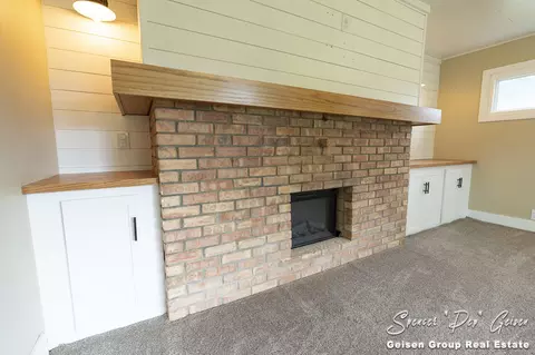 303 Putney St, Belding, MI 48809 photo 12