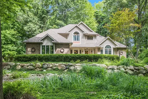 15701 Kesselwood Trl, Marshall, MI 49068