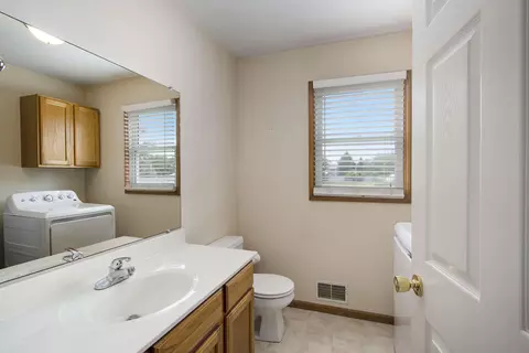1077 S Apple Ct, Plainwell, MI 49080 photo 17
