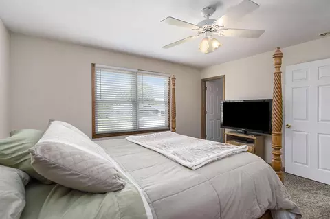 1077 S Apple Ct, Plainwell, MI 49080 photo 13
