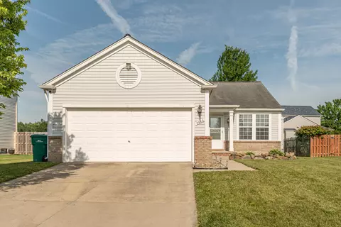 7562 Berwick Dr, Ypsilanti, MI 48197