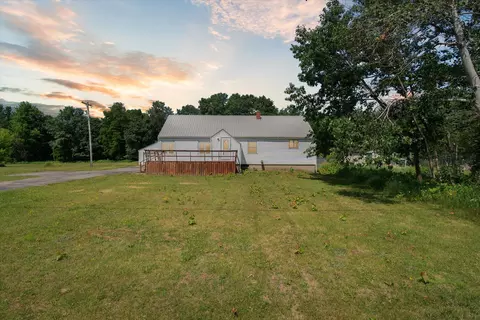 547 N Hillman Rd, Stanton, MI 48888